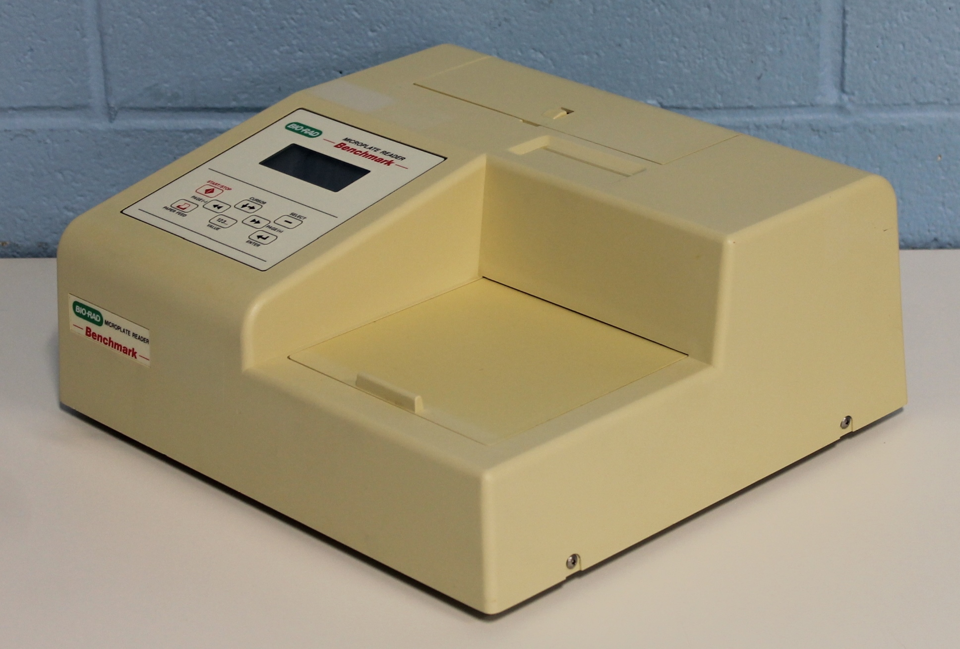 BioRad Benchmark Microplate Reader