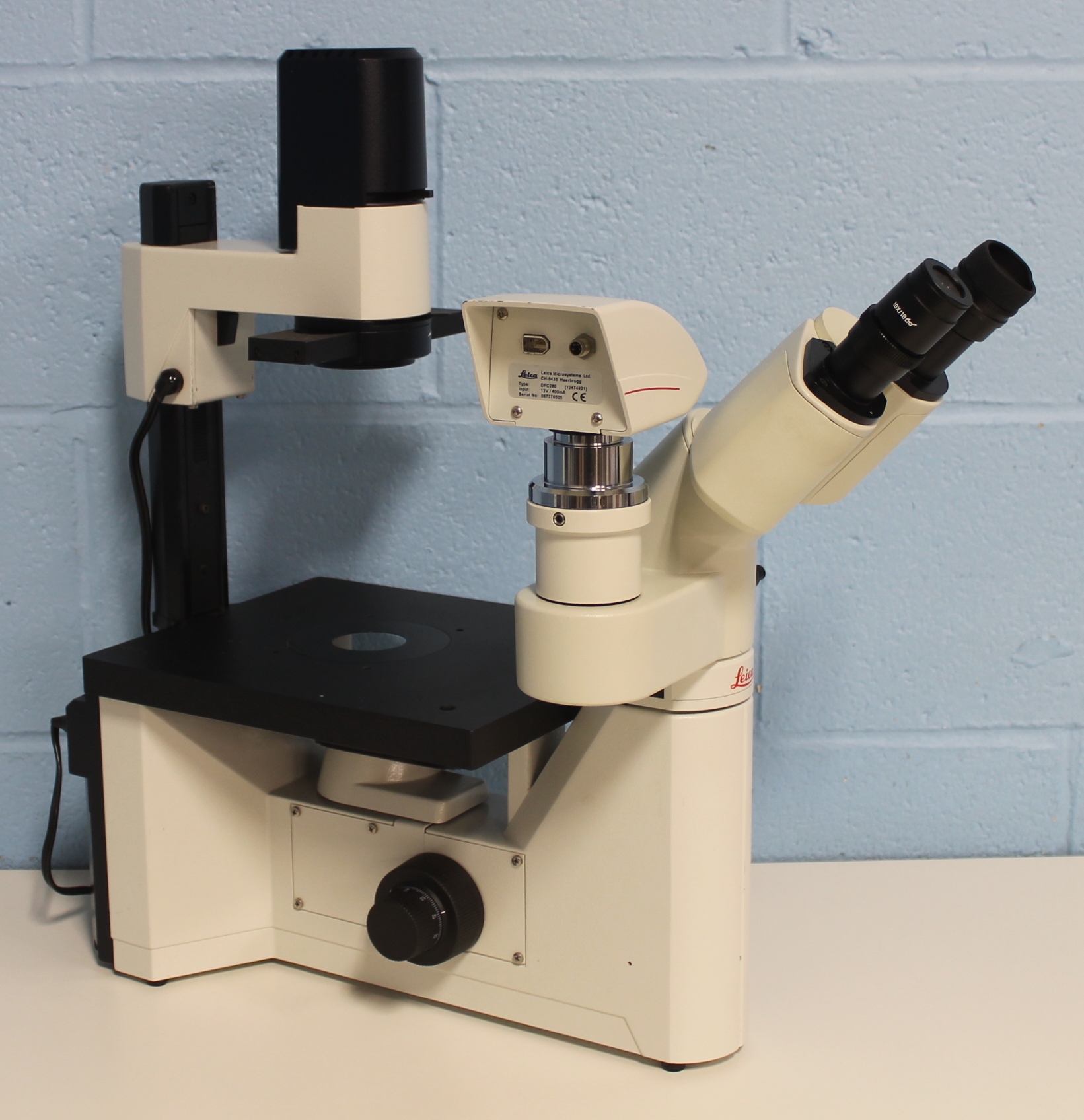 Leica DM IL Inverted Contrasting Microscope with DFC 280 Digital FireW
