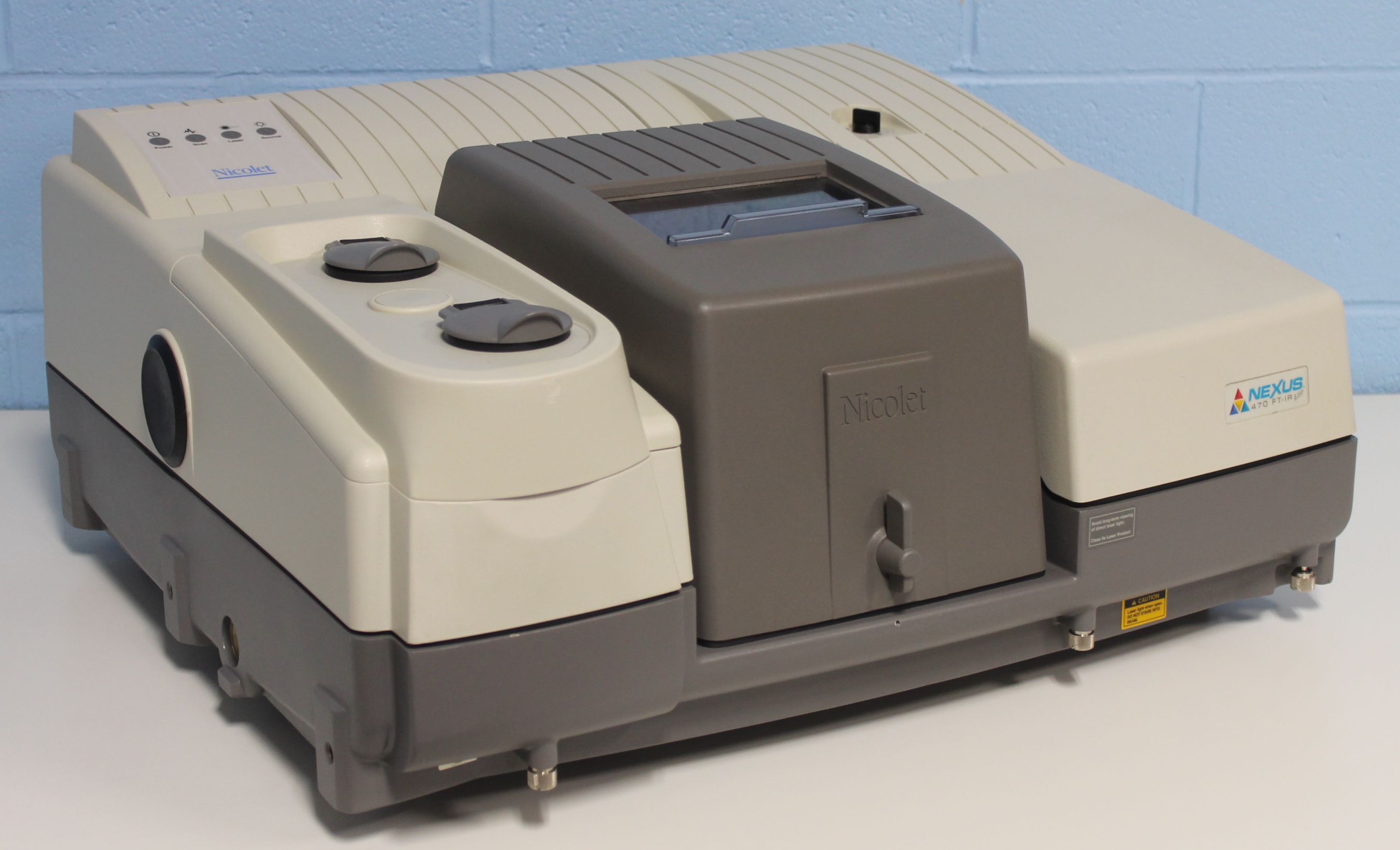 Nicolet Nexus 470 ESP FTIR Spectrometer with SpectraTech Continuum F