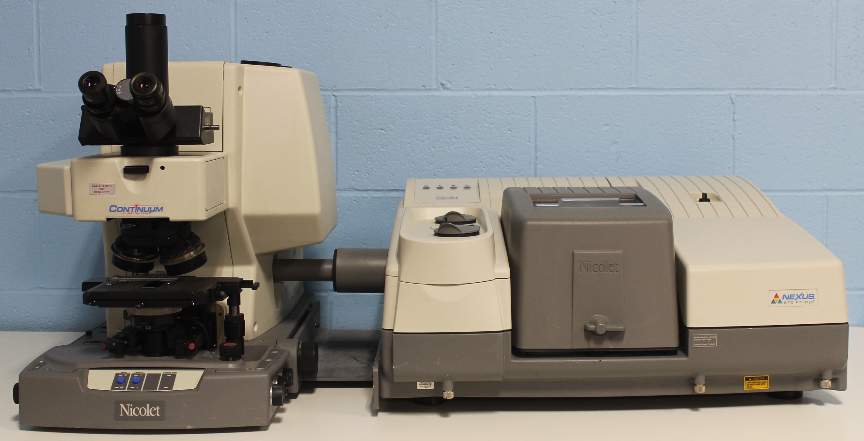 Nicolet Nexus 670 ESP FTIR Spectrometer with SpectraTech Continuum F