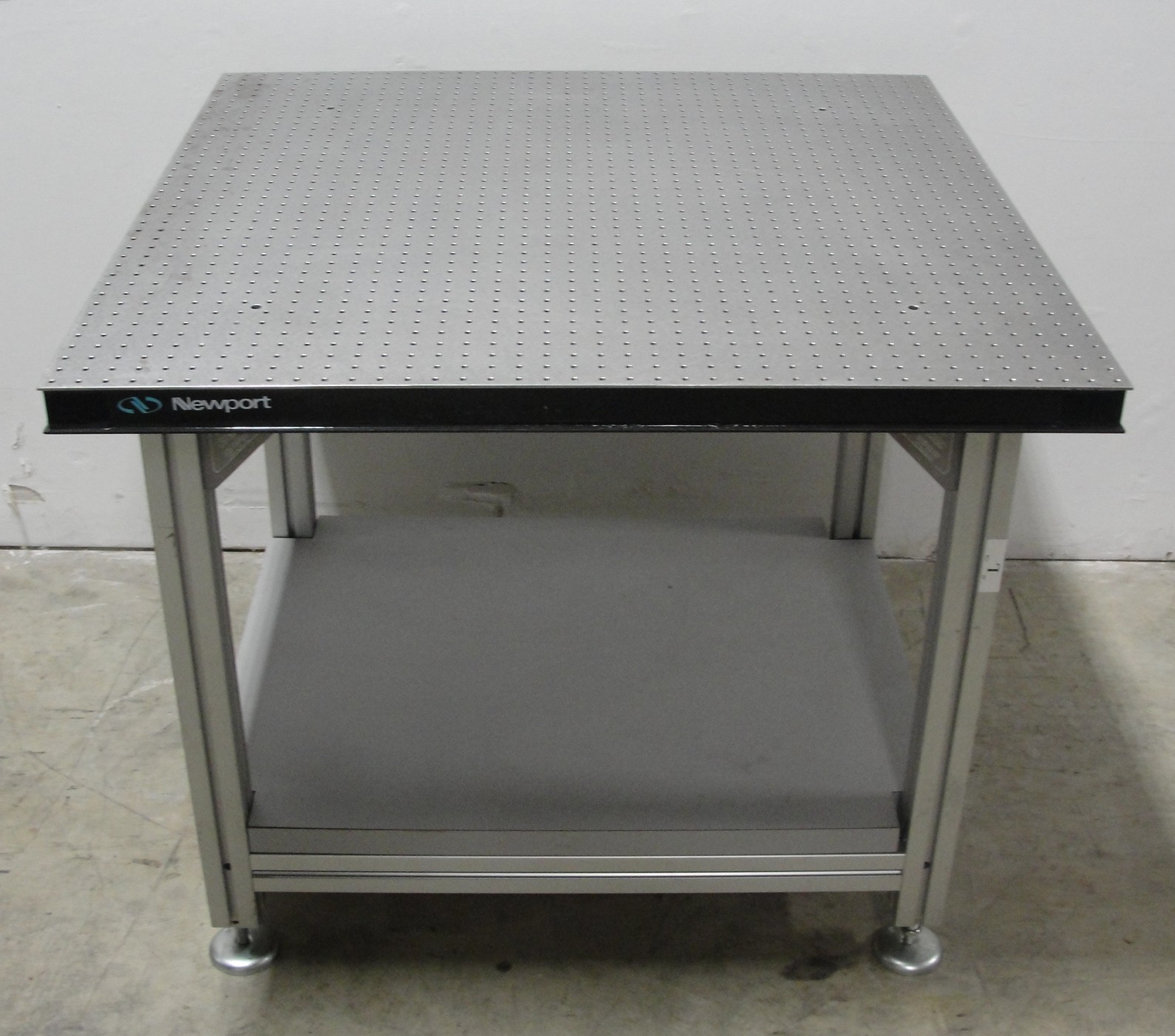 Newport Optical Table