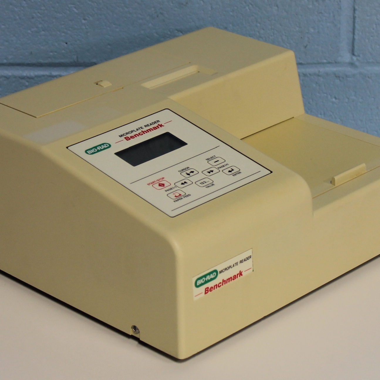 BioRad Benchmark Microplate Reader