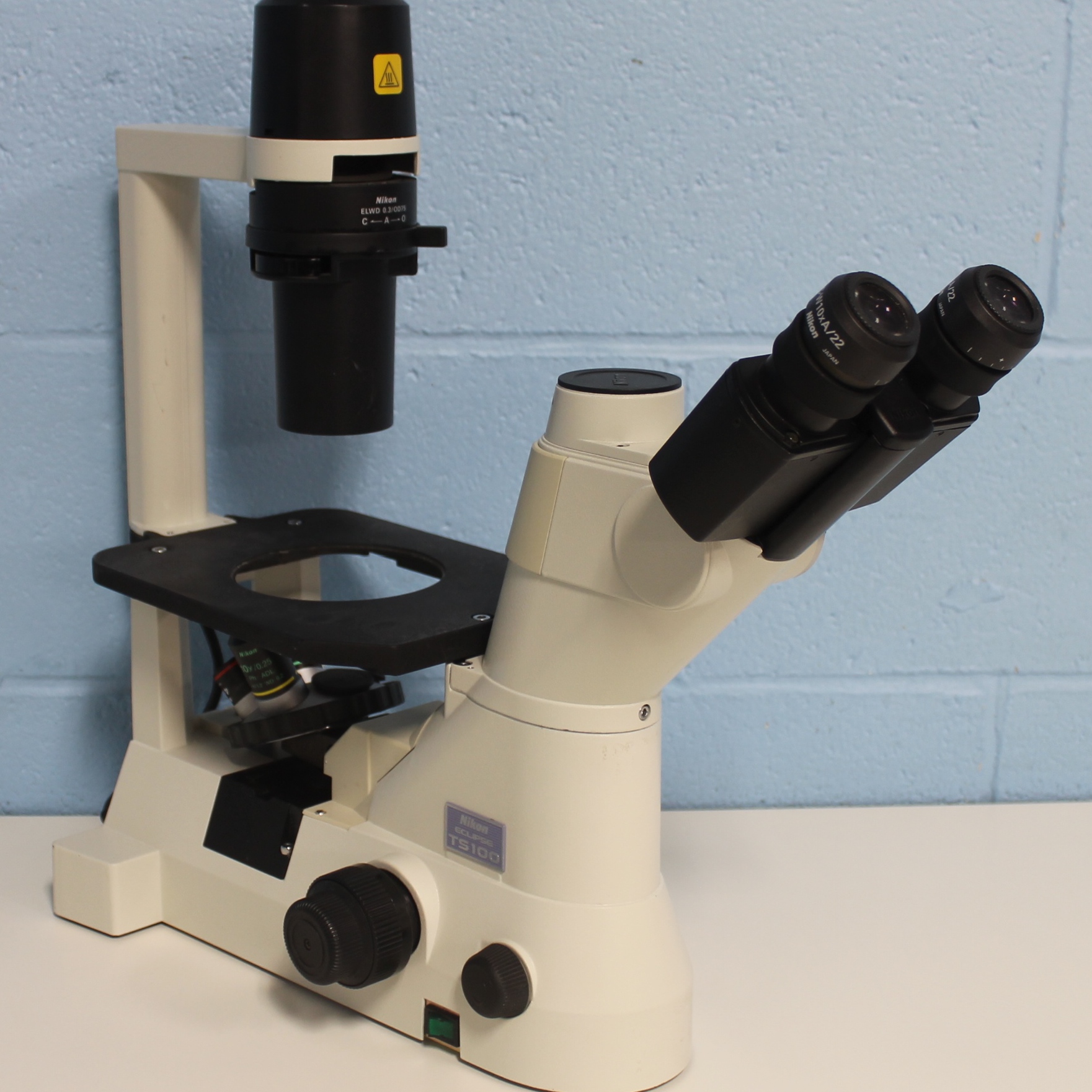 Refurbished Nikon ECLIPSE TS100-F High-Performance Inverted Microscope