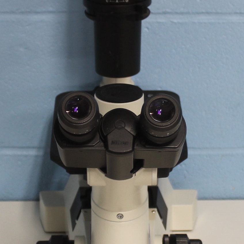 Refurbished Nikon ECLIPSE TS100-F High-Performance Inverted Microscope