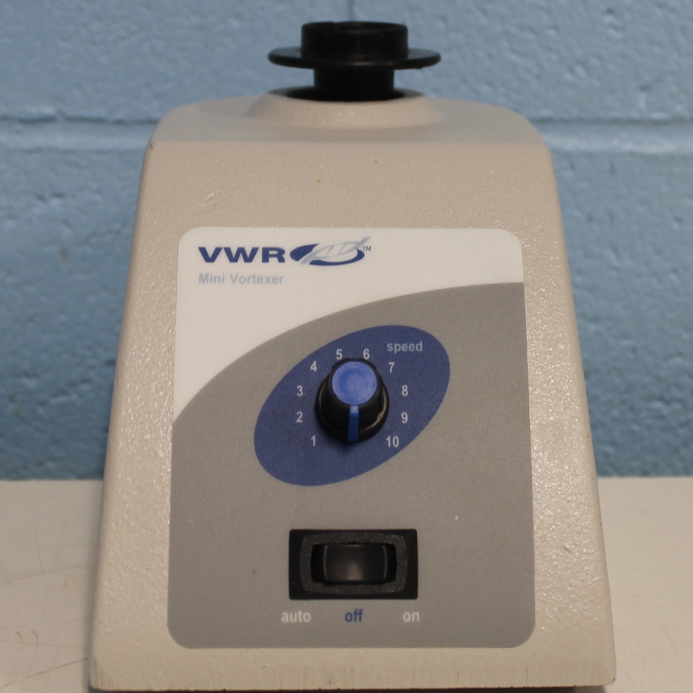 Refurbished VWR Scientific mini vortexer mixer