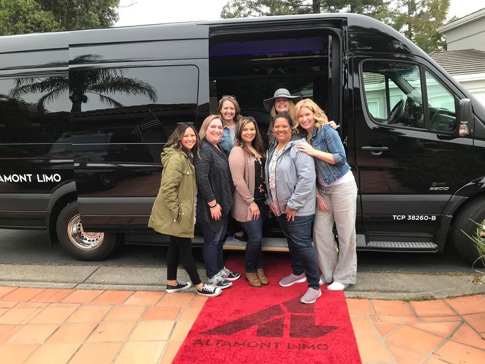 Gallery Altamont Limo Bay Area limousine for wine tours, weddings,
