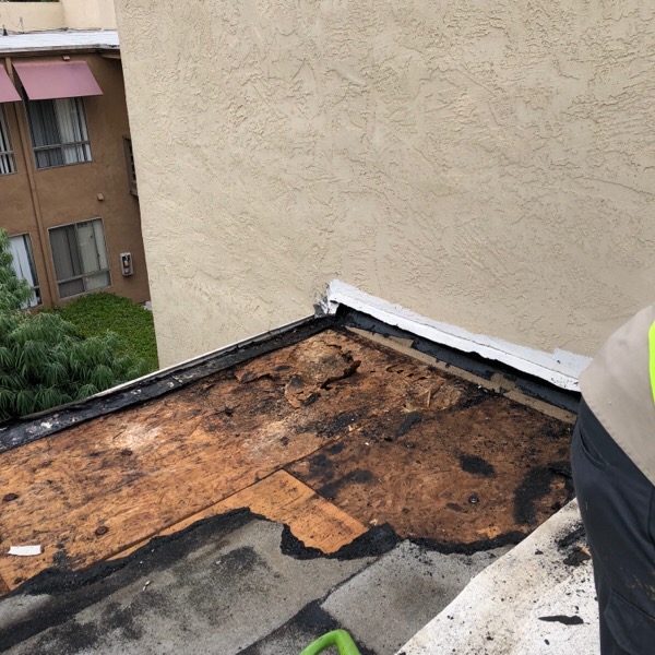 Mariposa Apartment Homes Vista, CA ADCO Roofing in Los Angeles