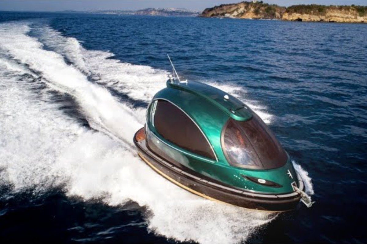 This 24Foot Mini Yacht Offers Power and Luxury in a Small Package