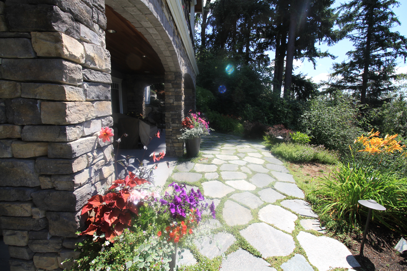 Residential Home Landscape Architecture in Bellevue, WA Altmann