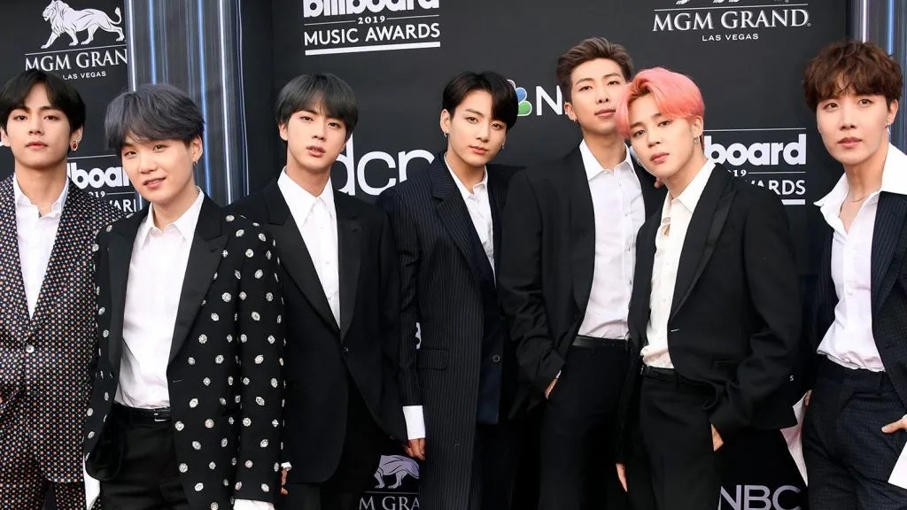 Plusieurs grandes bases de fans de BTS auraient été