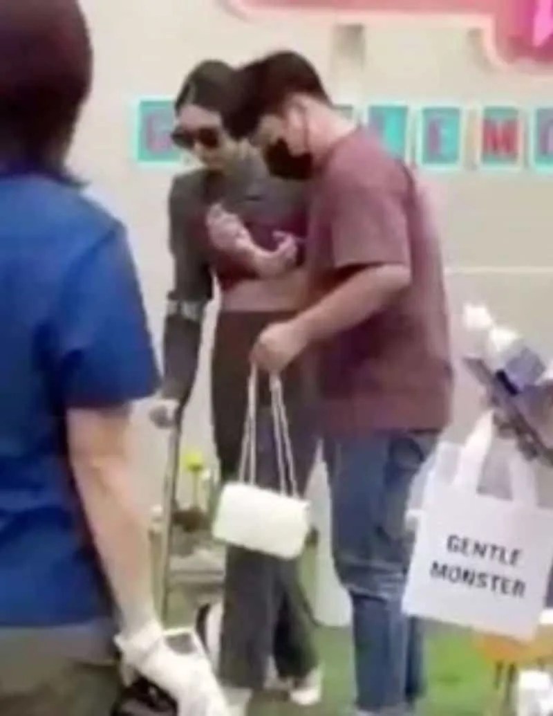 JENNIE et LISA repérées avec des blessures, les fans s