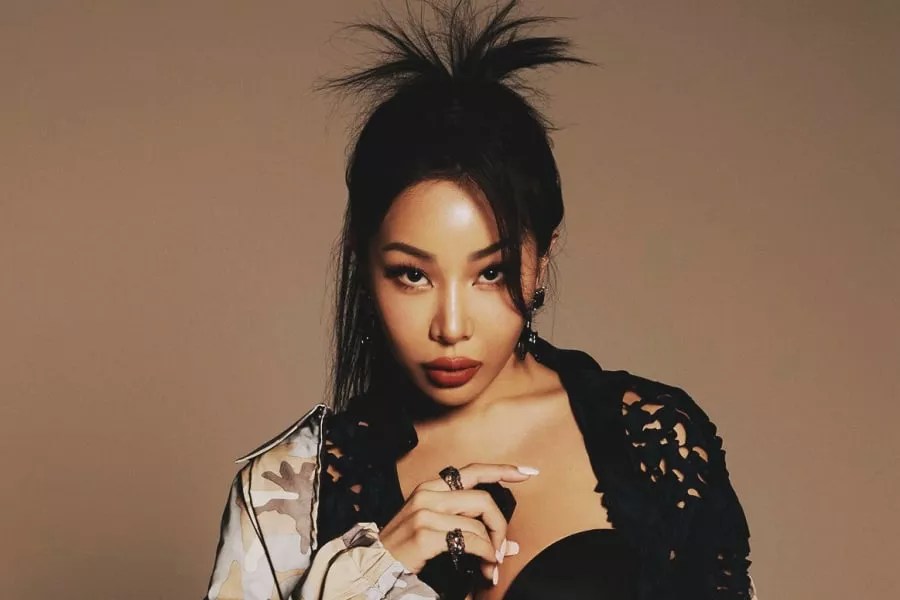 Jessi signe avec More Vision, le label de Jay Park