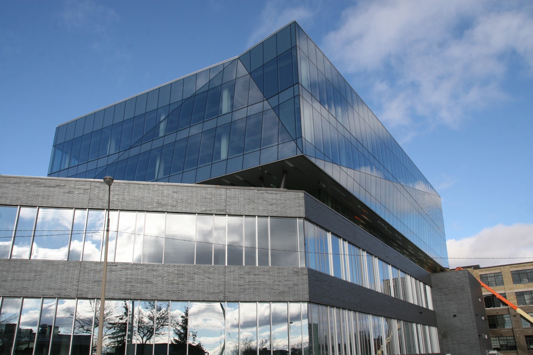 Google KitchenerWaterloo Alumicor