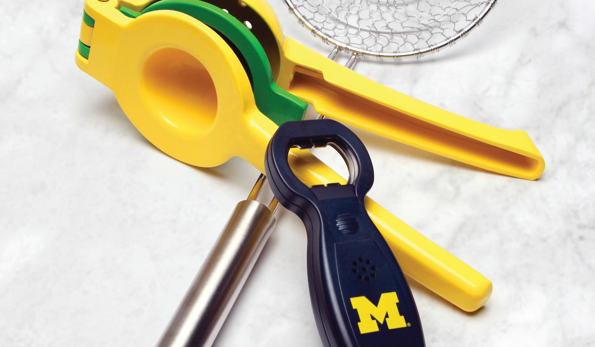 Small Kitchen Gadgets Stores Near Me Phone Number The