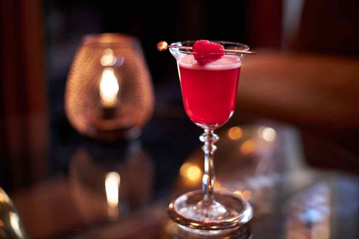 How To Make The Charlie Chaplin Cocktail