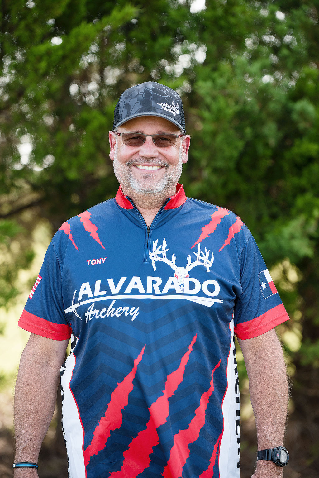 Alvarado Archery, Archery Pro Shop & Shooting Range, Bow Hunting Equipment, DFW, Mathews, Bow