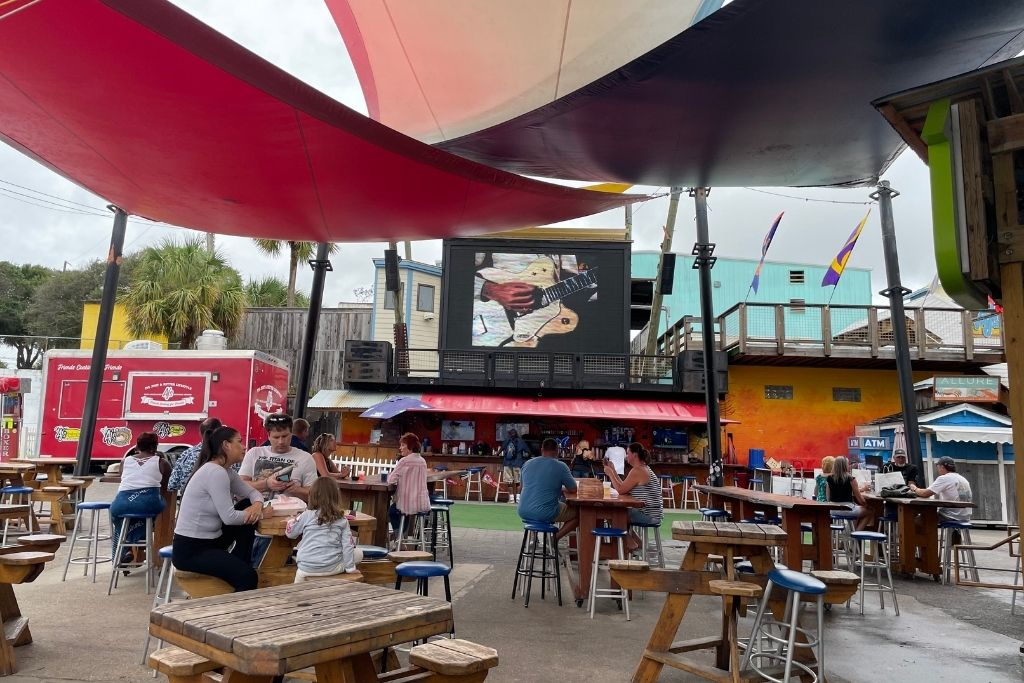 15 + Epic Restaurants In Destin FL To Try! ALWAYS ON THE SHORE