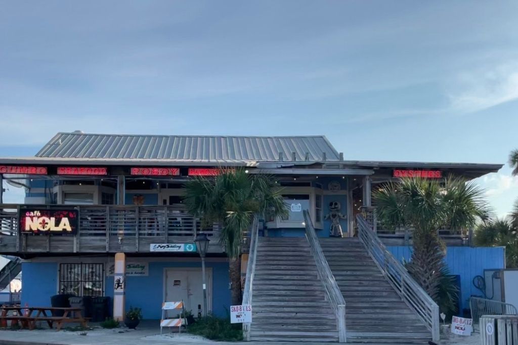 17 Pensacola Beach And Navarre Beach Restaurants To Try! ALWAYS ON