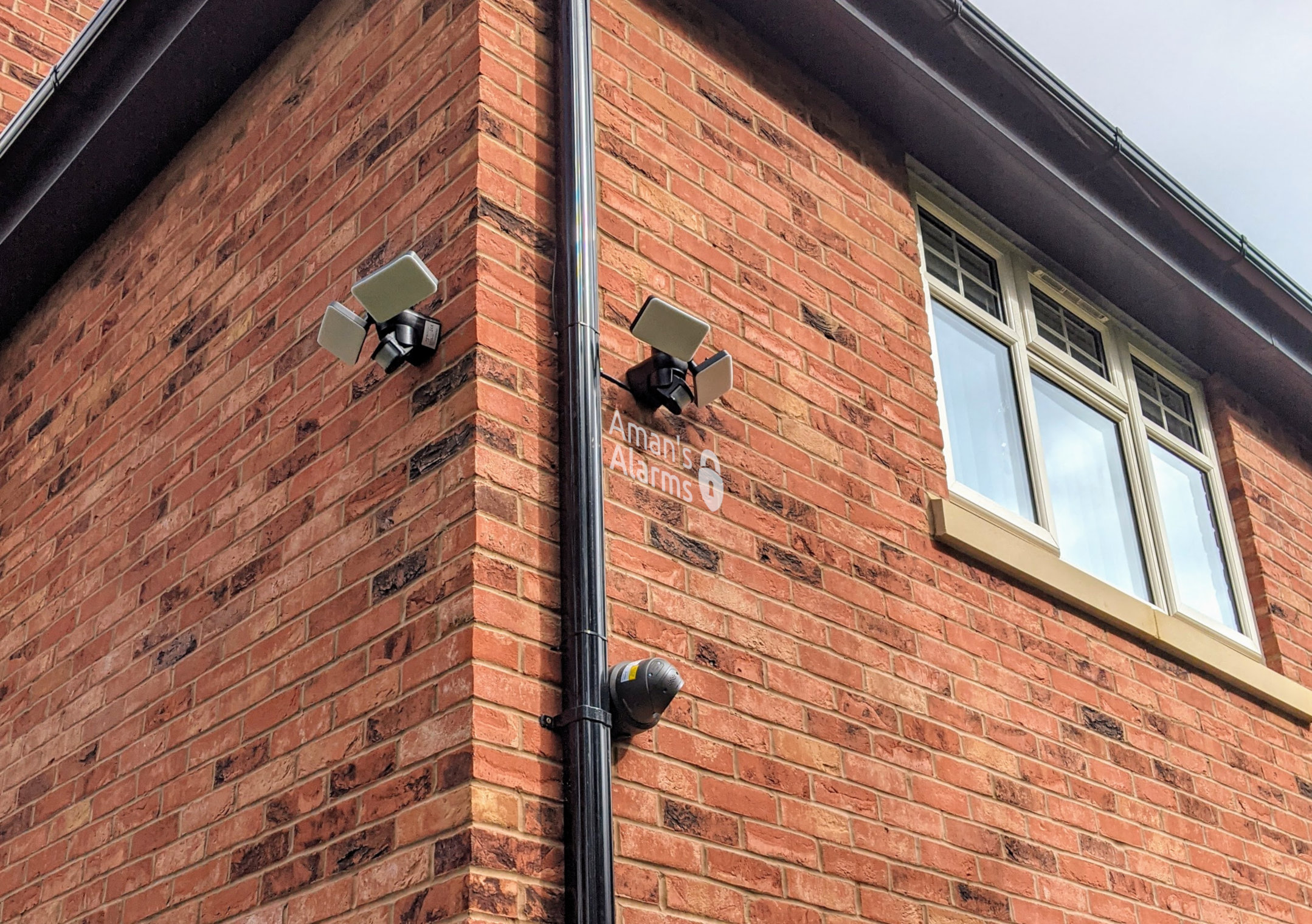 Aman's Alarms LED security light install in Warwick