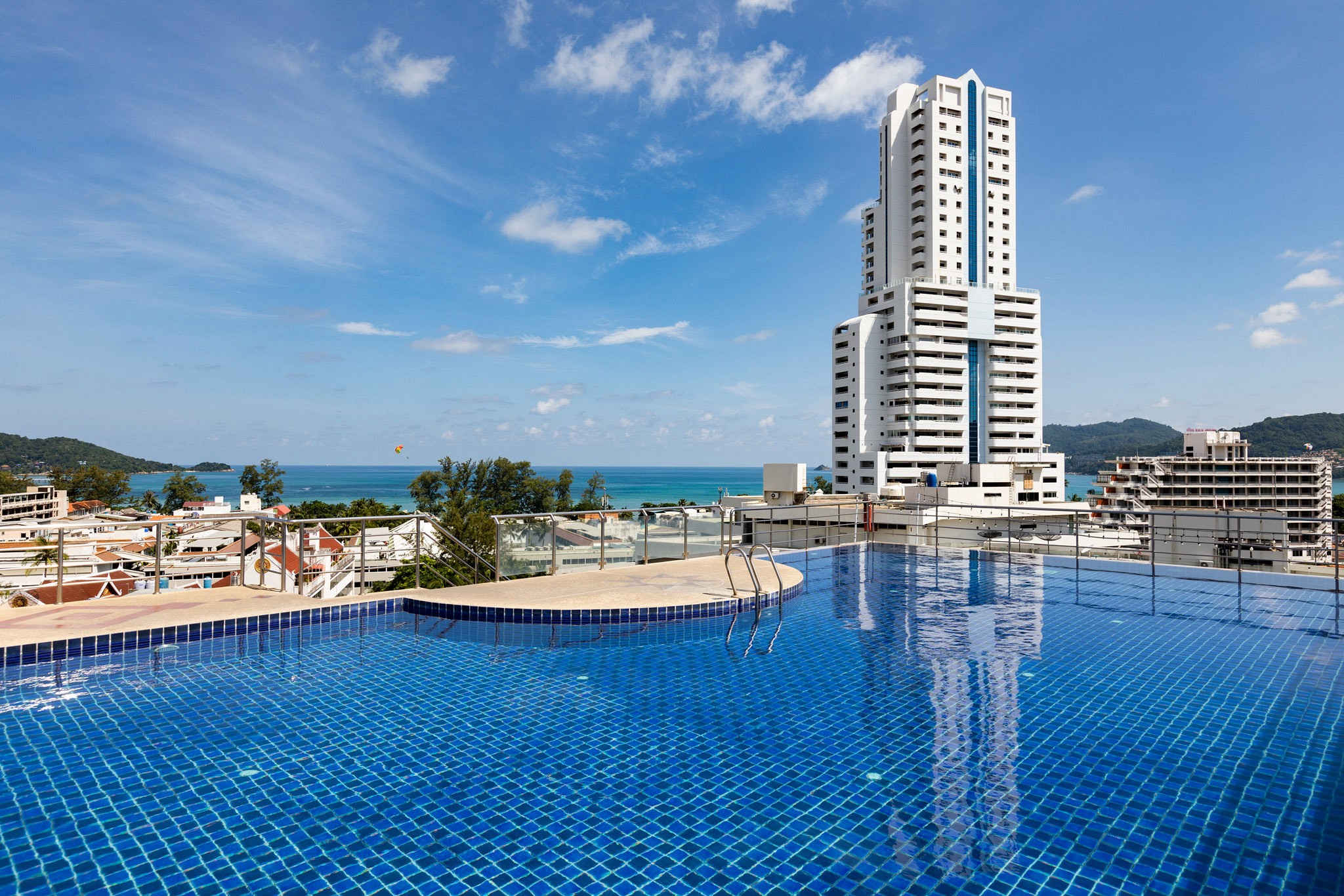 Rooftop Swimming Pool & Bar Fullboard, halfboard & selfcatering