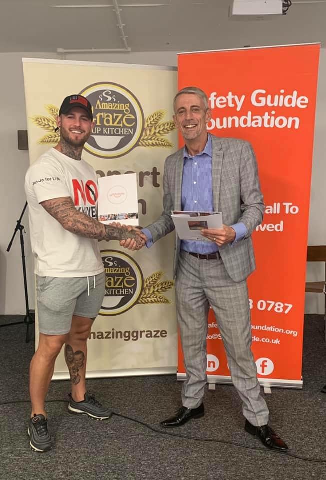 Gallery Amazing Graze