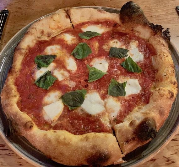 Grilled Pizza Margherita Recipe
