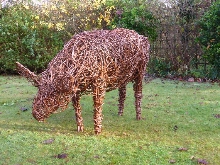 Pigs (10) Willow animal sculptures