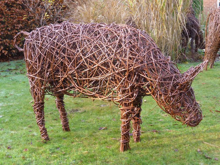 Pigs (12) Willow animal sculptures