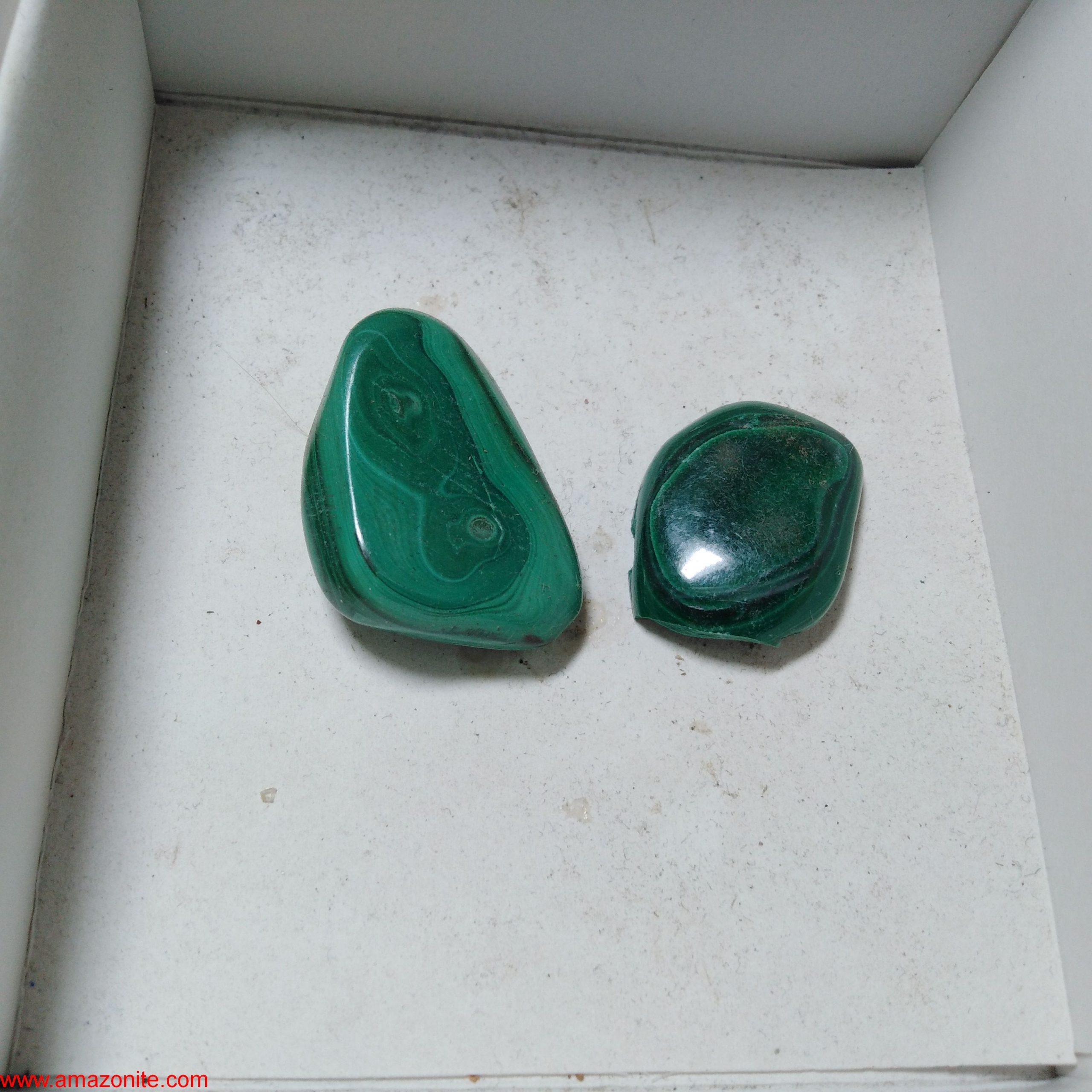One Box of 12 Hand Polished Malachite Mineral Specimens From Congo » AMAZONITE