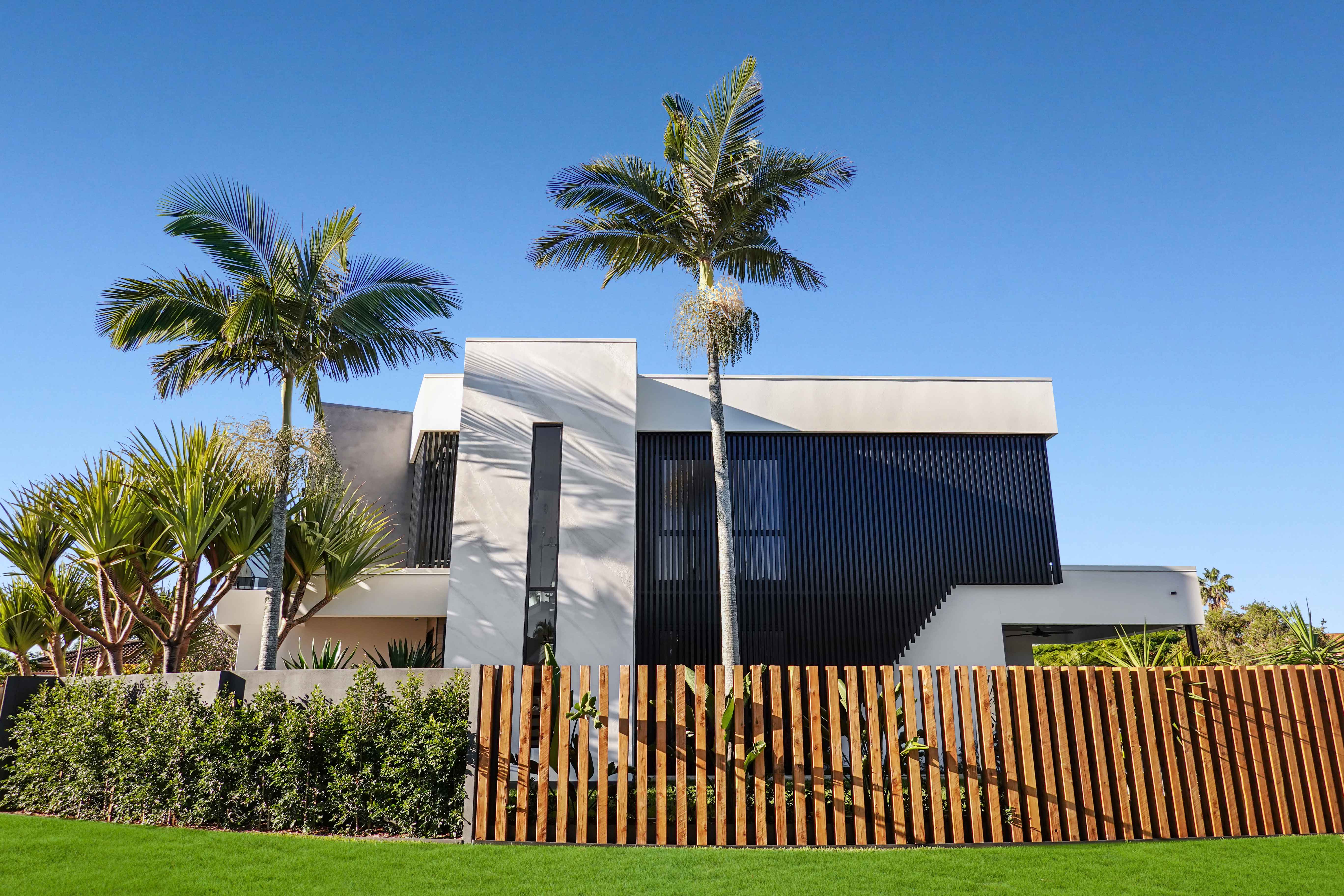 Sovereign Drive Duplex AMBD André Melville Building Design Gold Coast