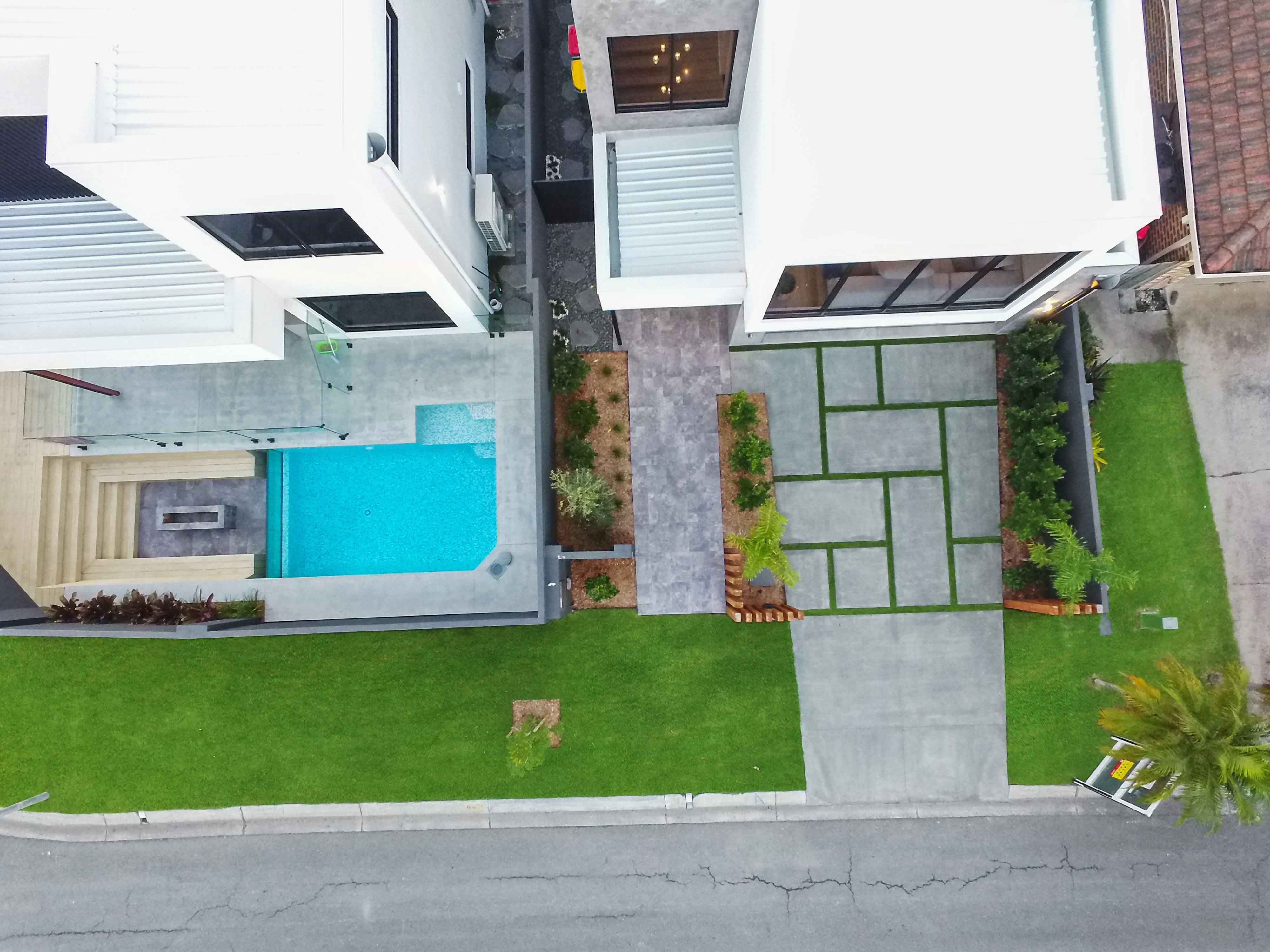 Sovereign Drive Duplex AMBD André Melville Building Design Gold Coast