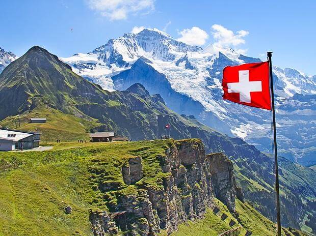 Singapore loses top spot to Switzerland as best place for expats:Â Â Â Survey
