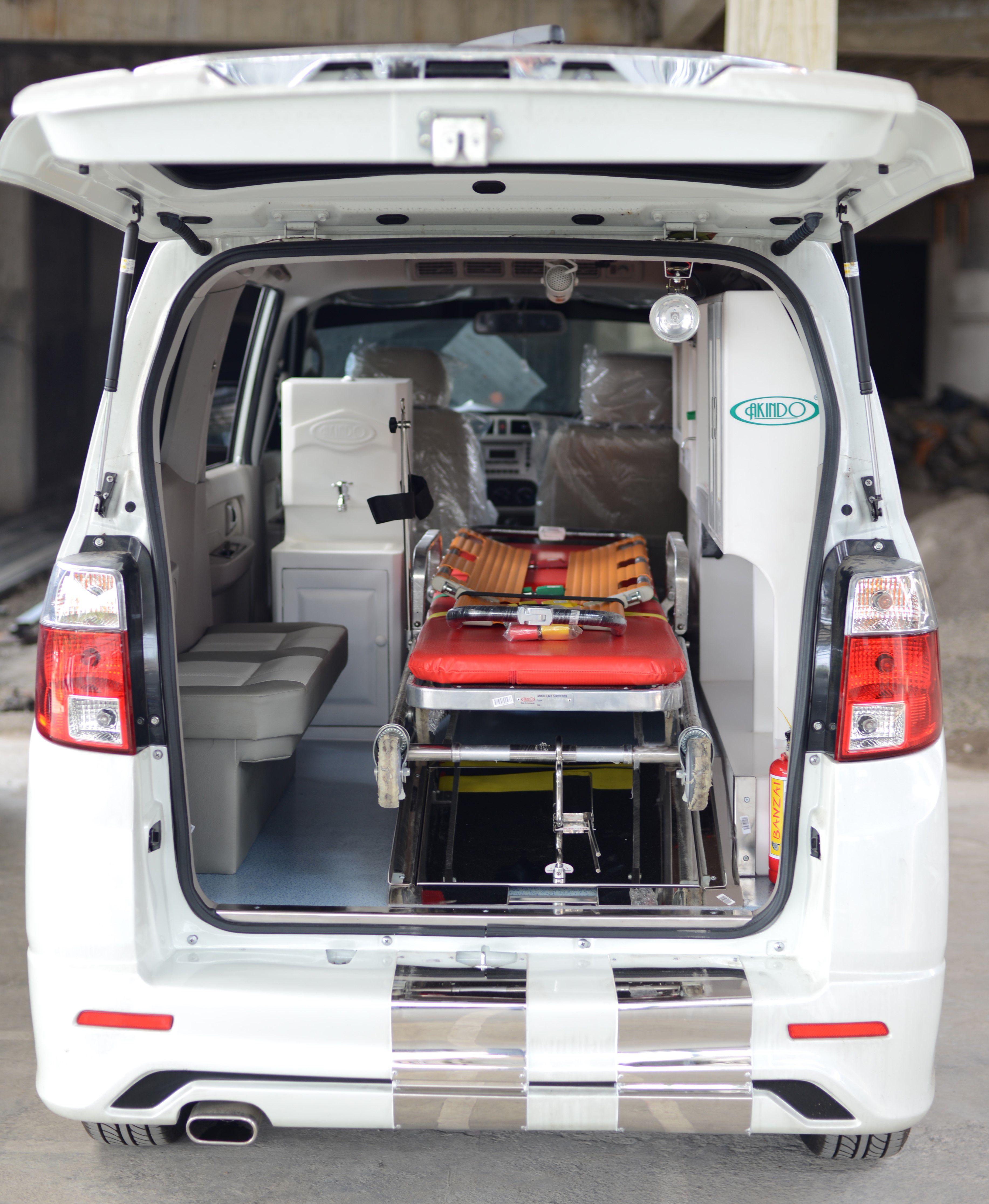 Medium AKINDO Ambulance Builder