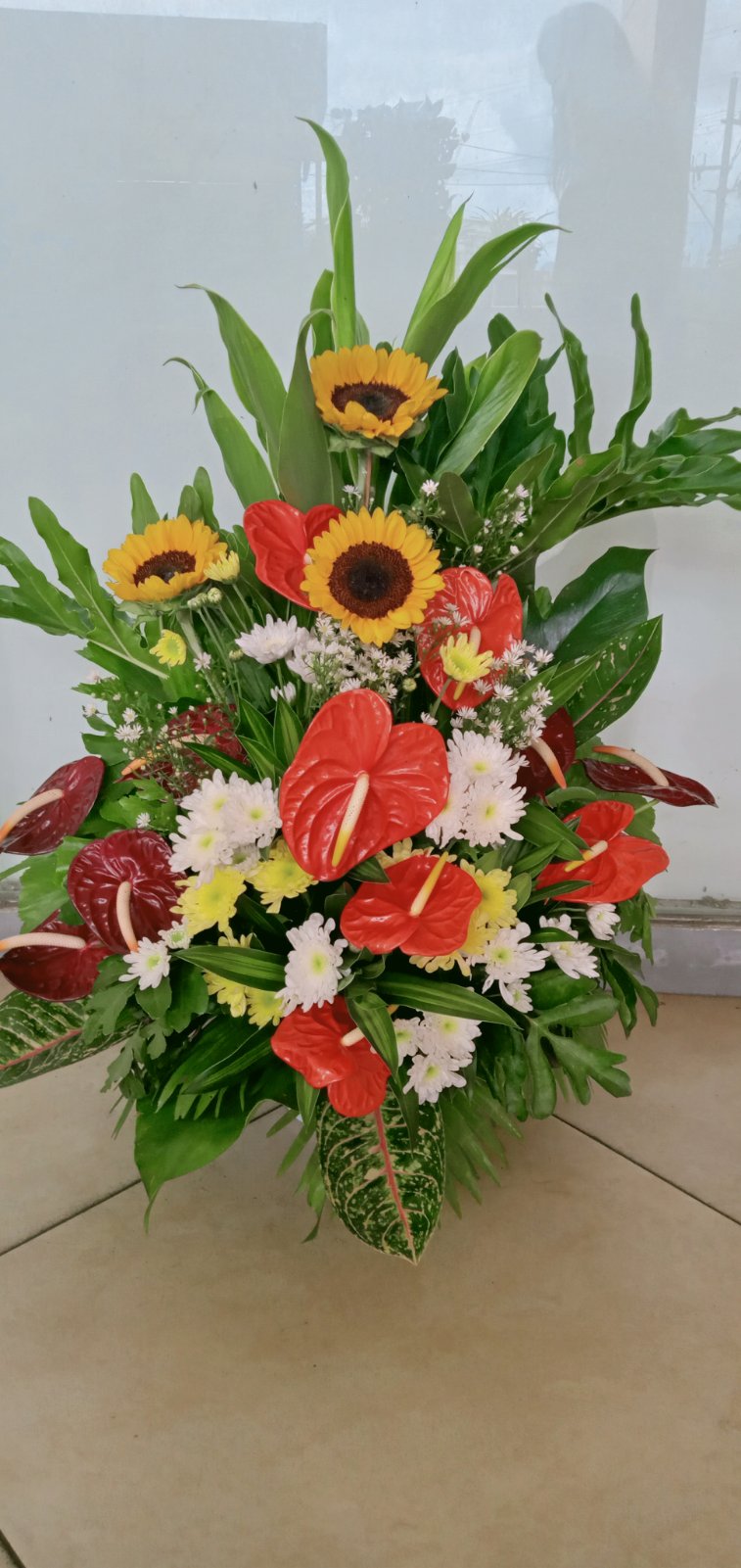 Flower Arrangements AMC Flower & Gift Shop