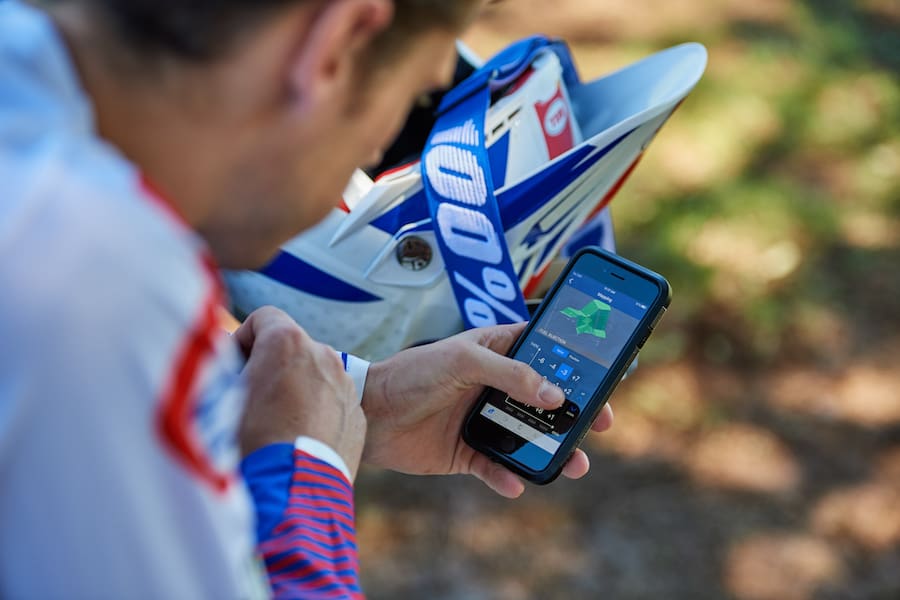 Yamaha Smartphonebased engine tuning app R3Owners