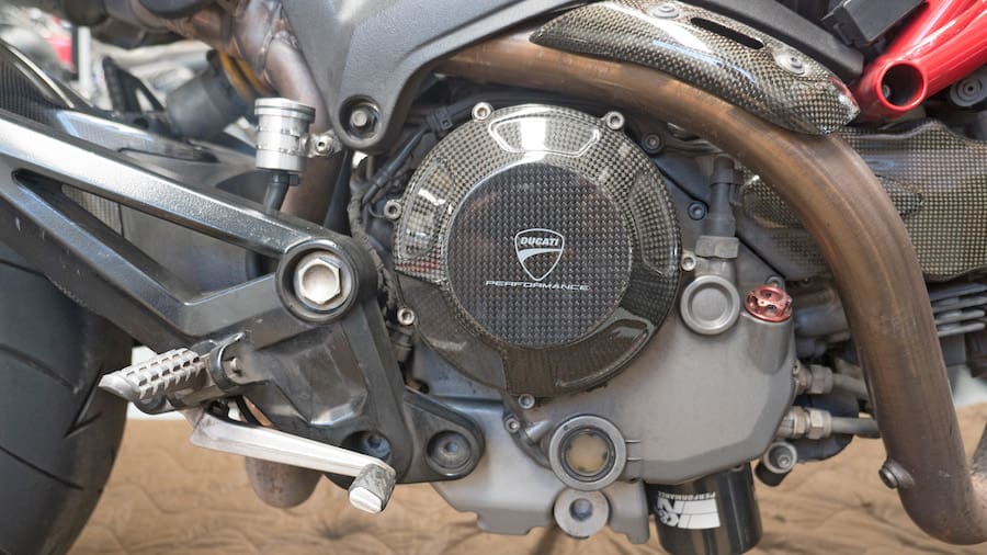How to Change clutch plates Australian Motorcycle News