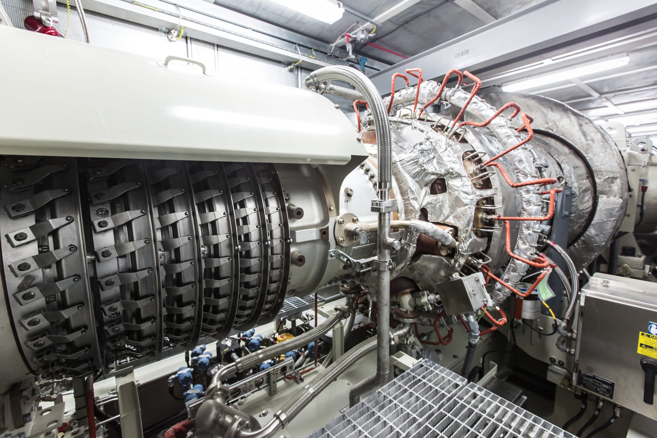 Solar Turbines газотурбинные установки и компрессоры от произво...