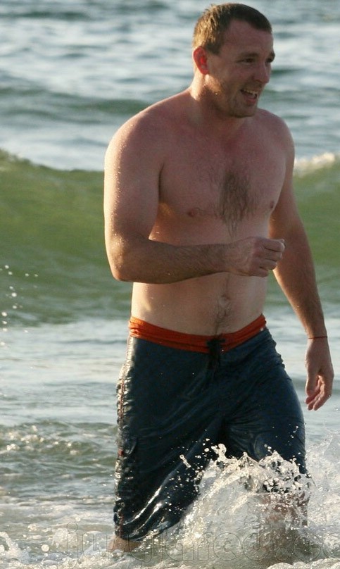 Guy Ritchie shirtless | Amenzing