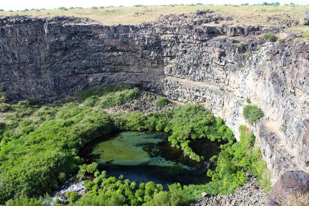 Box Canyon State Park How To Hike Down To Box Canyon & Where To Swim