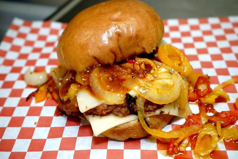 Oustanding Black Owned Restaurants in Louisville, KY American Eats