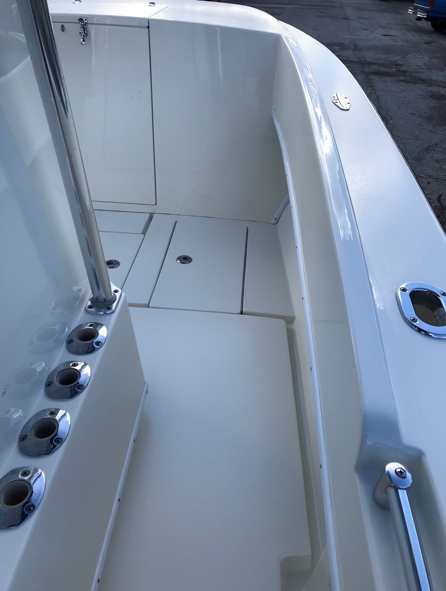 Brands Marine Services Custom Boat Paint Shop...........727457