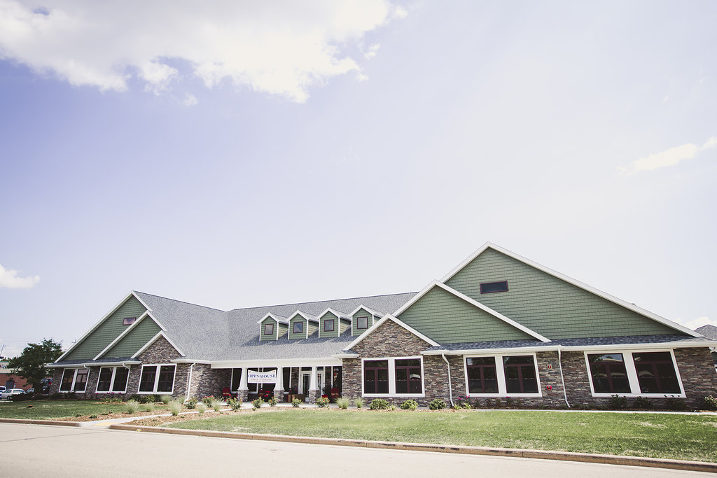 Assisted Living American Grand Assisted Living Neenah WI