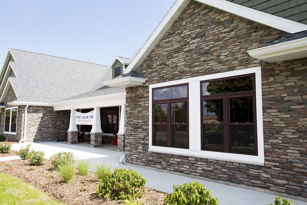 How to Choose an Assisted Living Facility A Guide American Grand