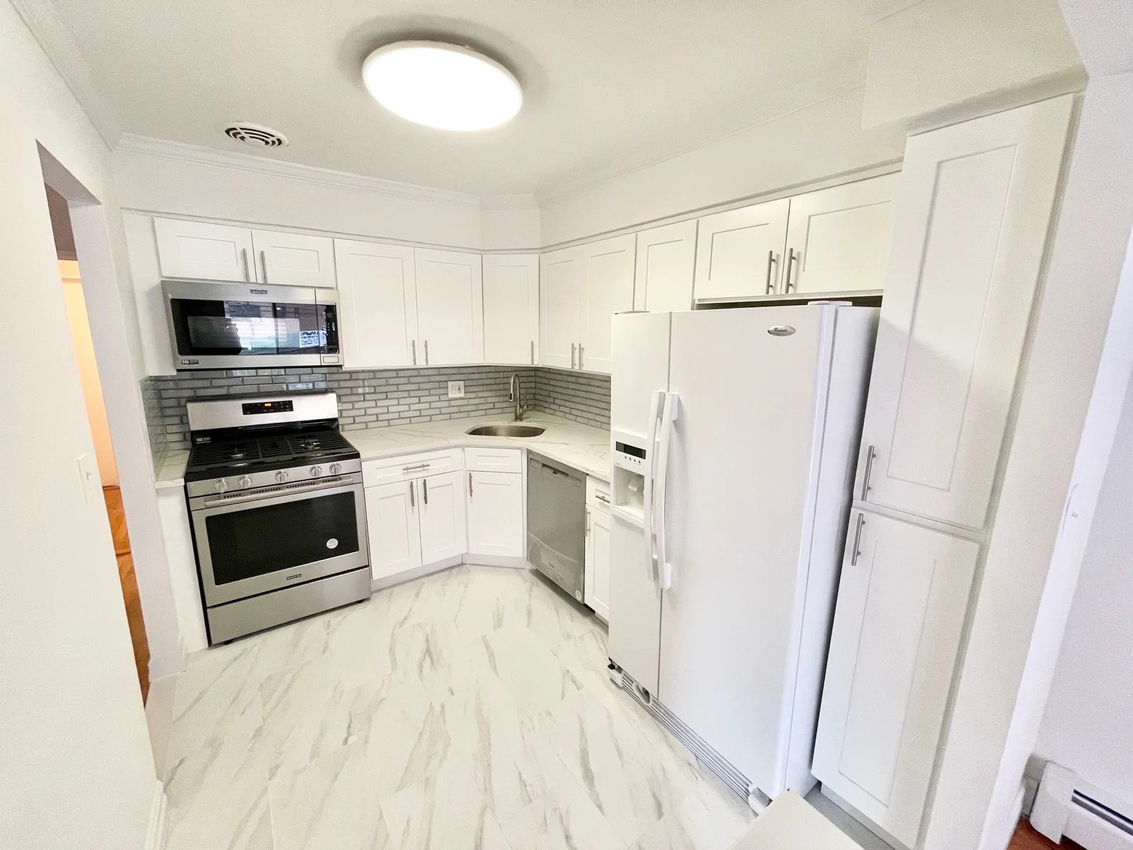 Apartments For Rent in Queens NY I Apartment Rentals In Forest Hills NY