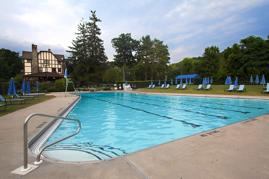 Nyack Field Club American Pool