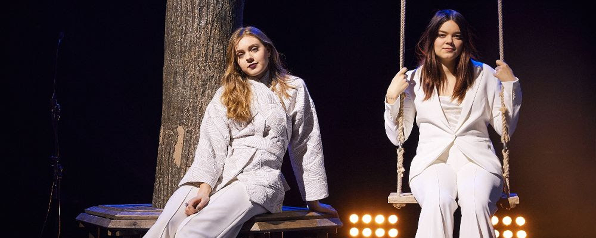 7 of the Best Lyrics Written By Leonard Cohen American Songwriter