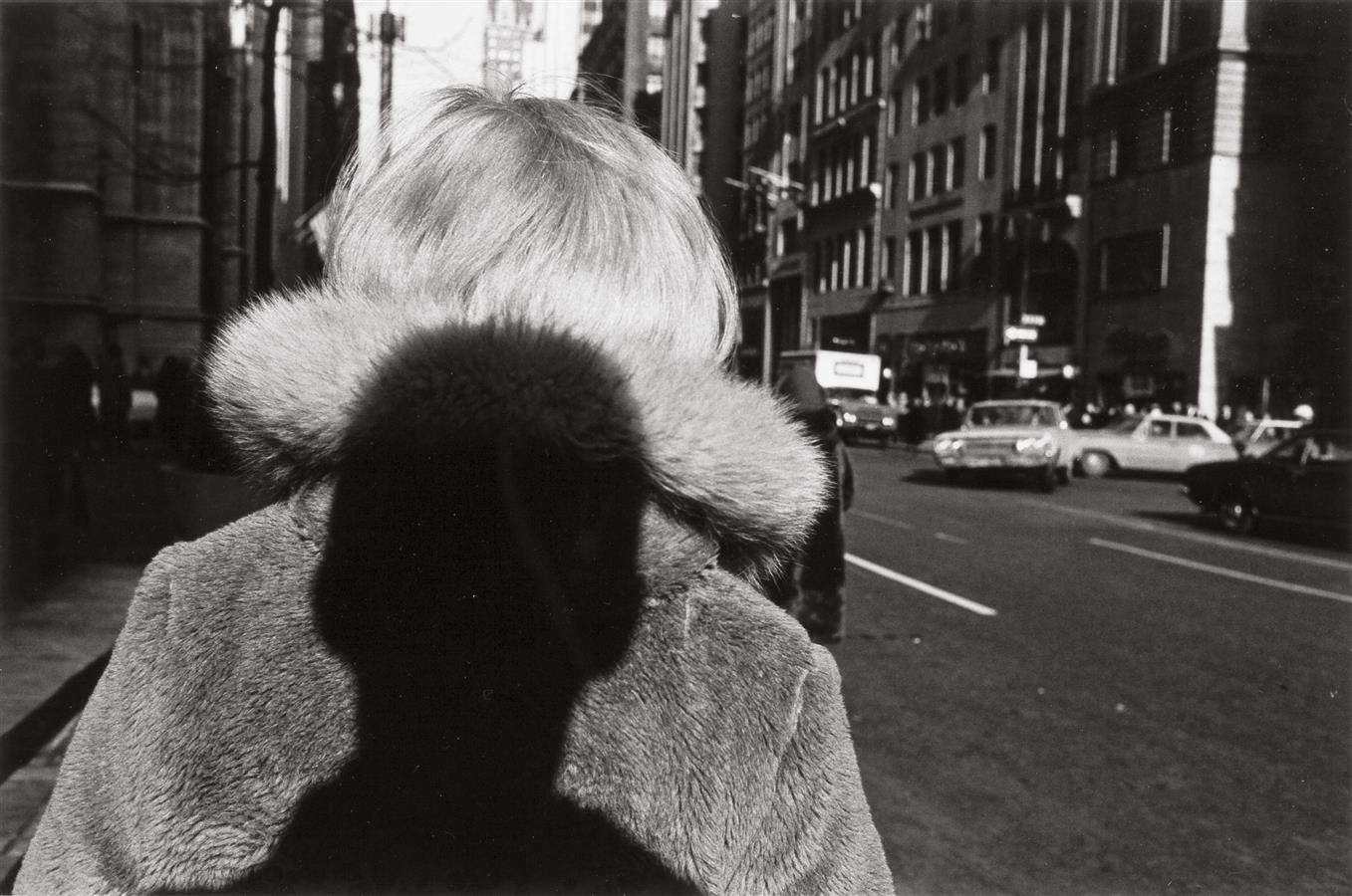 Lee Friedlander Puts Your Selfies to Shame AMERICAN SUBURB X