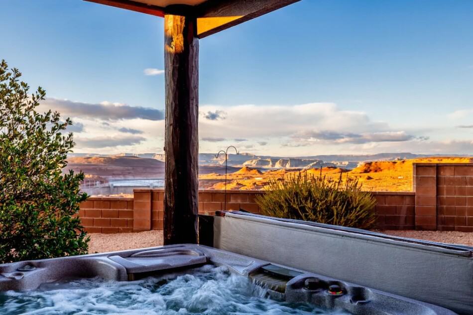 15 Vacation Rentals, VRBOs and Unique Airbnbs in Page AZ 2024 Ultimate