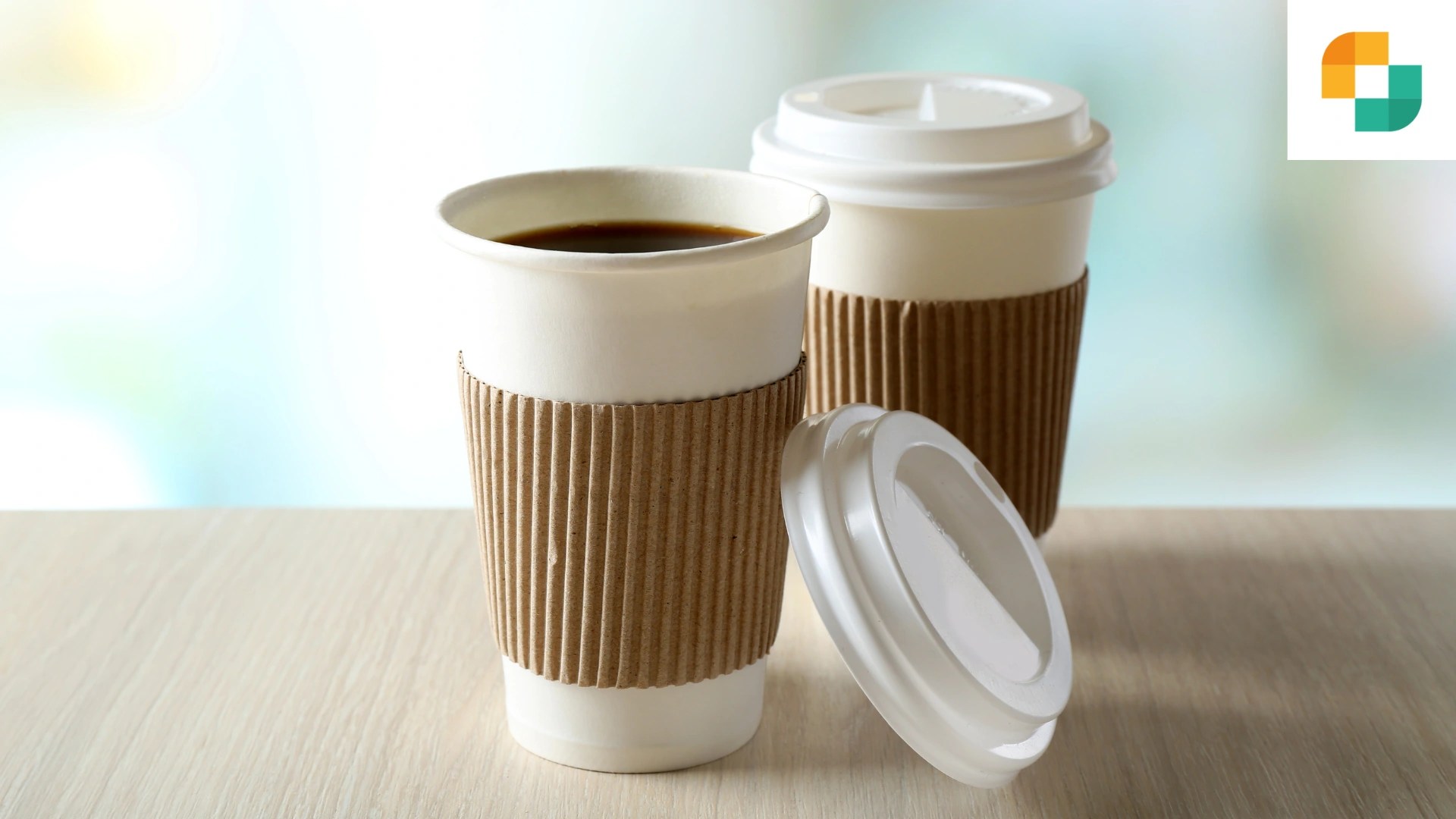 Can You Put Hot Drinks in Plastic Cups?