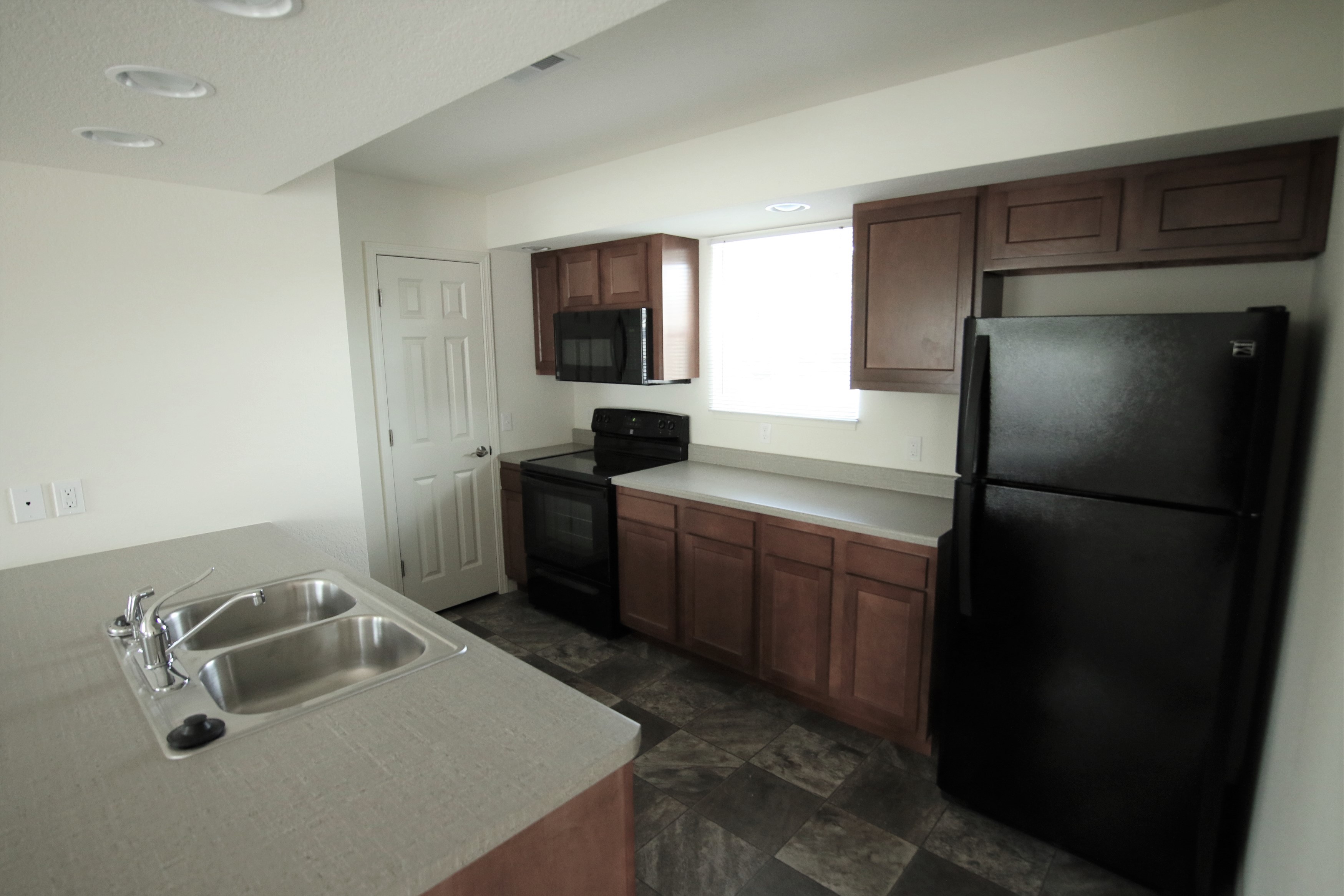 Casa Loma Apartment Management Group